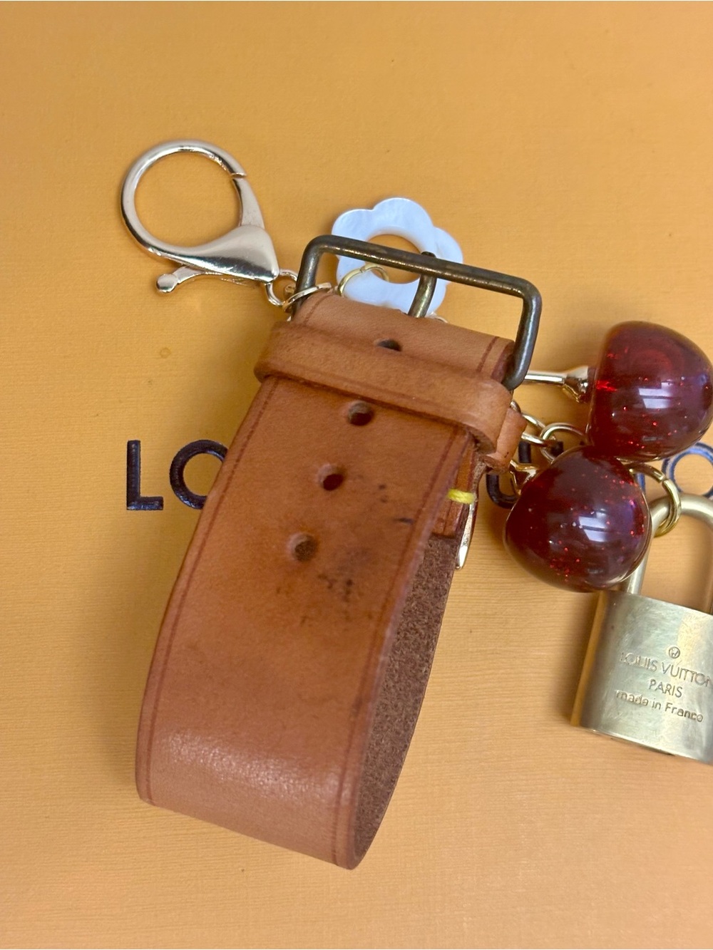 Louis Vuitton Brass Lock, LV Poignet, Red Cherry, Clover Bag Charm, 5.25 in. - Picture 5 of 6